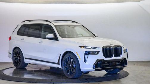 2026 BMW X7 xDrive40i