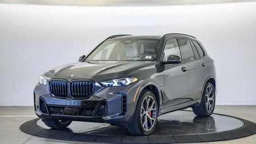 Dravit Grey Metallic 2026 BMW X5 PHEV xDrive50e