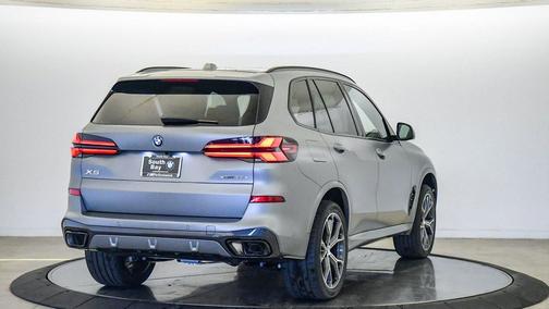 2026 BMW X5 PHEV xDrive50e