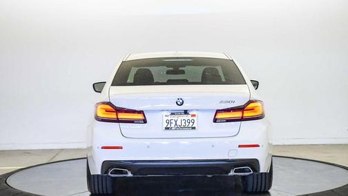 Alpine White 2023 BMW 530 i