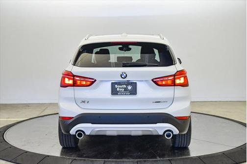 2022 BMW X1 sDrive28i
