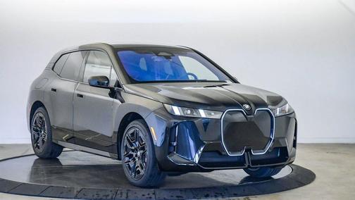 Black Sapphire Metallic 2026 BMW iX xDrive45