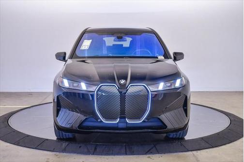2026 BMW iX xDrive45