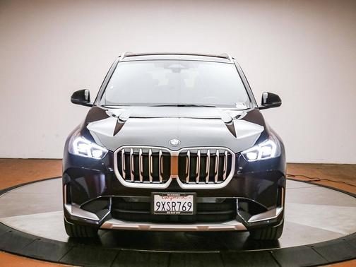 Jet Black 2026 BMW X1 xDrive28i