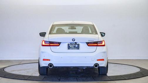 2023 BMW 330 330i