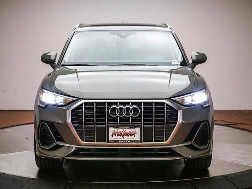 Chronos Gray Metallic 2021 Audi Q3 45 S line Premium