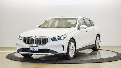 2025 BMW 530 i