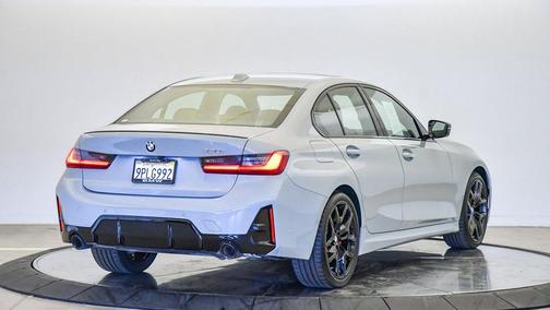 2025 BMW 330 i