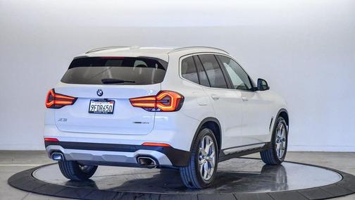 2023 BMW X3 sDrive30i