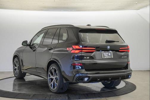 Black Sapphire Metallic 2026 BMW X5 PHEV xDrive50e
