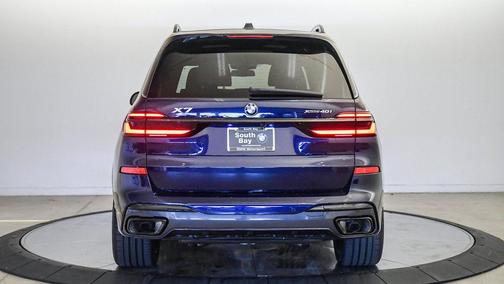 Tanzanite Blue II Metallic 2027 BMW X7 xDrive40i