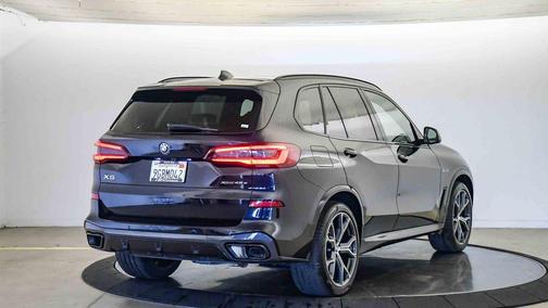 Carbon Black Metallic 2023 BMW X5 PHEV xDrive45e