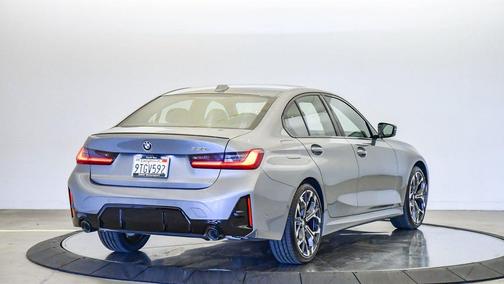 2025 BMW 330 330i