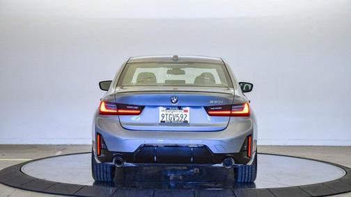 2025 BMW 330 330i