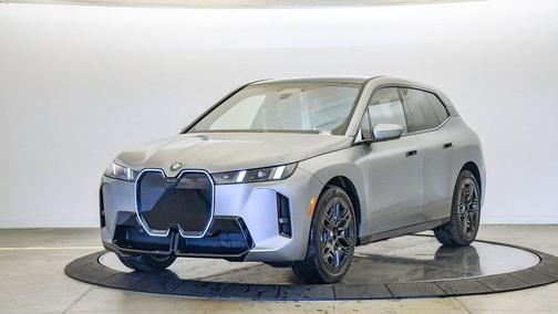 2026 BMW iX xDrive60