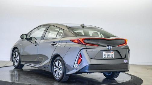 Magnetic Gray Metallic 2019 Toyota Prius Prime Premium
