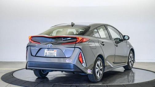 Magnetic Gray Metallic 2019 Toyota Prius Prime Premium