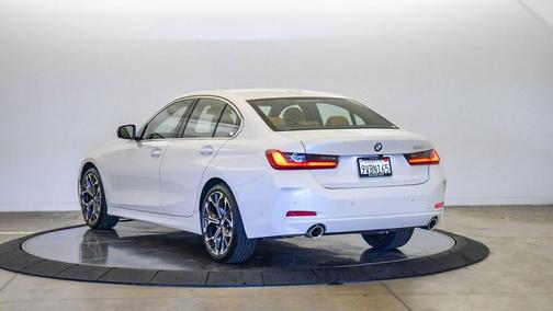 2025 BMW 330 330i