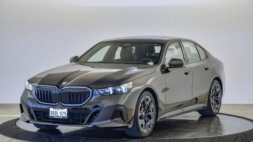 2025 BMW 530 i
