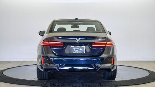 Black Sapphire Metallic 2026 BMW 530 530i