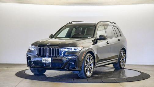 2021 BMW X7 M50i