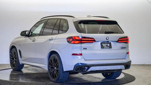 2026 BMW X5 M60i