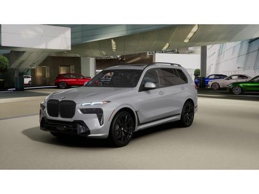 Brooklyn Grey Metallic 2027 BMW X7 xDrive40i