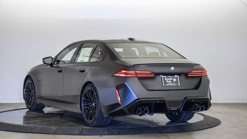 2026 BMW M5 Base