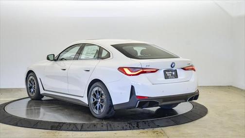 2025 BMW i4 Gran Coupe xDrive40