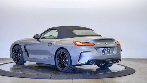 2026 BMW Z4 sDrive30i