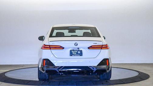 2026 BMW i5 eDrive40