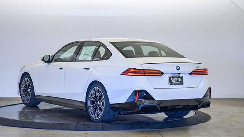 2026 BMW i5 eDrive40