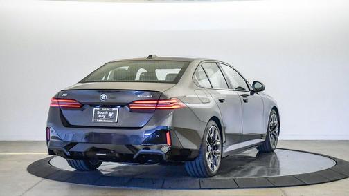 2026 BMW i5 xDrive40