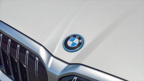 2025 BMW i5 xDrive40