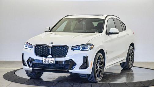 2023 BMW X4 xDrive30i