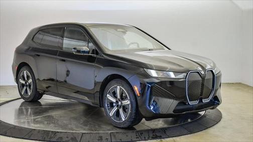 2026 BMW iX xDrive45