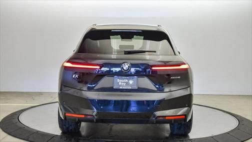 2026 BMW iX xDrive45