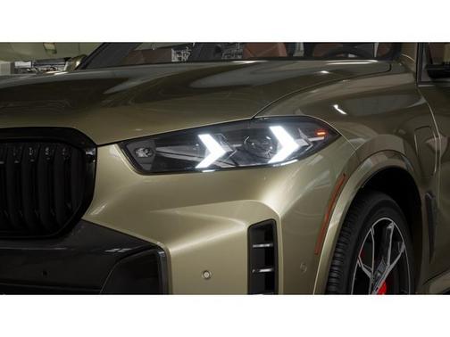 Manhattan Green Metallic 2026 BMW X5 PHEV xDrive50e