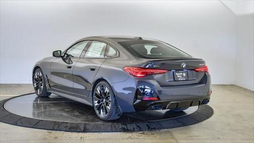2025 BMW M440 i xDrive