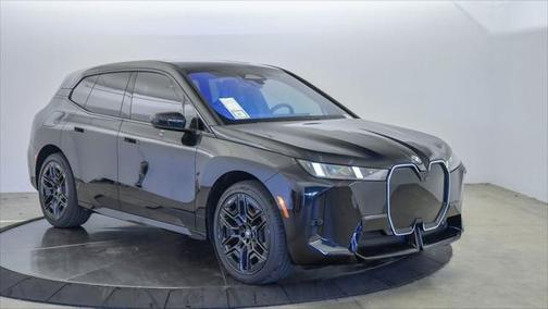 2026 BMW iX xDrive45
