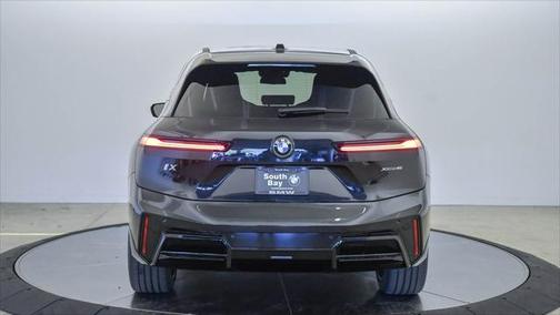 2026 BMW iX xDrive45