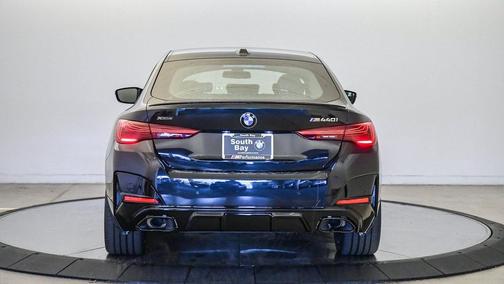 Black Sapphire Metallic 2027 BMW M440 i xDrive