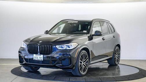 Carbon Black Metallic 2023 BMW X5 xDrive40i