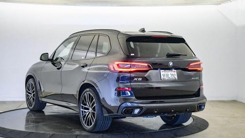 Carbon Black Metallic 2023 BMW X5 xDrive40i