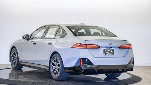 2026 BMW i5 eDrive40