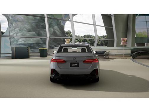 2026 BMW i5 eDrive40