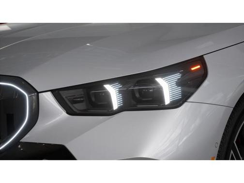 Brooklyn Grey Metallic 2027 BMW 530 i