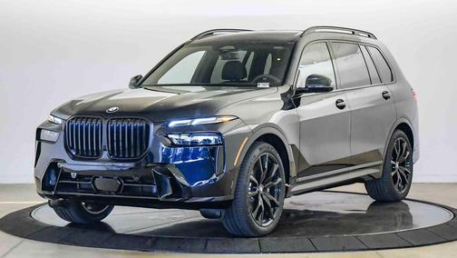 Carbon Black Metallic 2027 BMW X7 xDrive40i