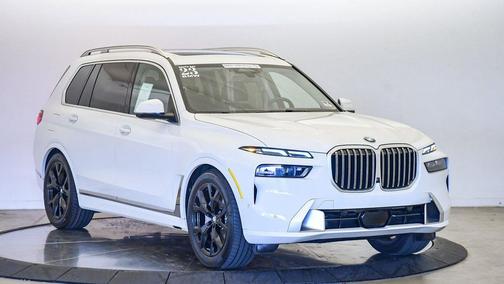 2023 BMW X7 xDrive40i