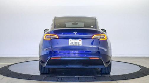Blue 2022 Tesla Model Y Long Range Dual Motor All-Wheel Drive